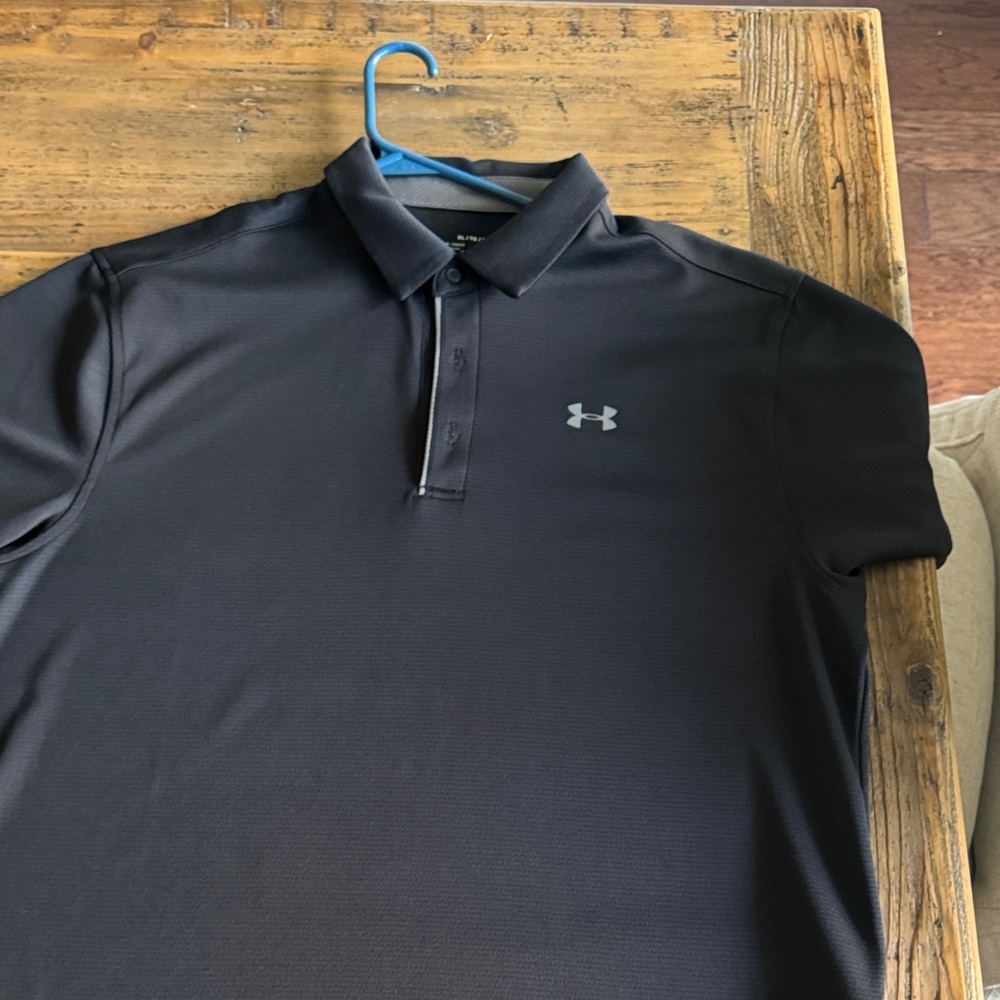 Under Armour Men's Dark Gray Polo Shirt